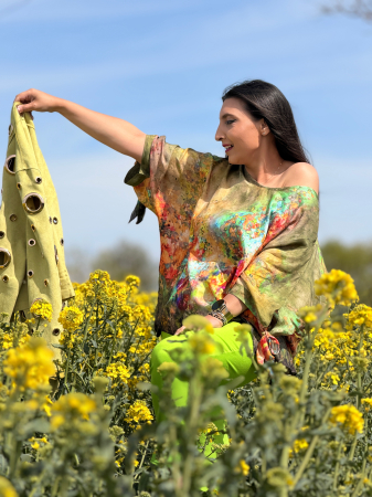 Bluza cu print picasso cu fundita la mana [2]