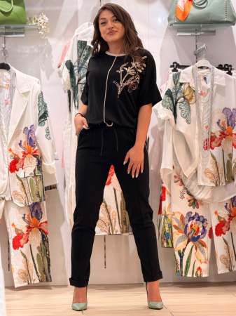 Bluza dama neagra cu broderie florala cu paiete [4]