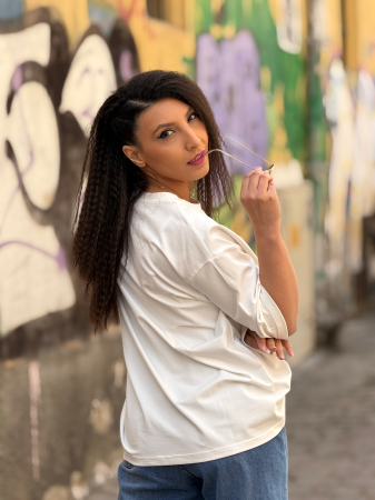 Bluza din bumbac cu imprimeu fata cu turban si perlute [6]