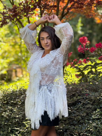 Bluza din dantela cu colturi [2]