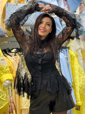 Bluza din dantela cu maneca clopot [2]