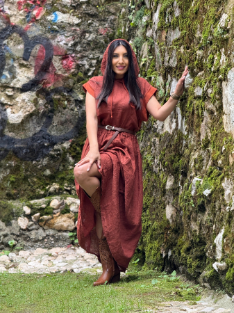 COLECTIA DE IN YOU&ME - Bluza din in 100% cu gluga