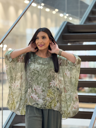 Imbracaminte de dama - Bluza din matase cu imprimeu floral