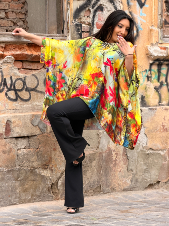 Bluze si camasi - Bluza galbena cu colturi si imprimeu floral