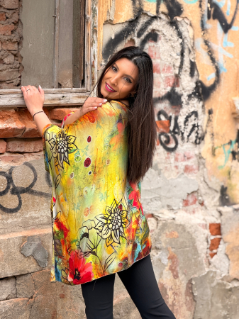 Bluza galbena cu colturi si imprimeu floral [3]