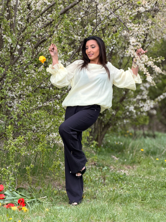 Bluza galbena cu maneci voluminoase [6]