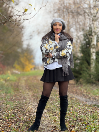 Bluza gri cu flori galbene [5]