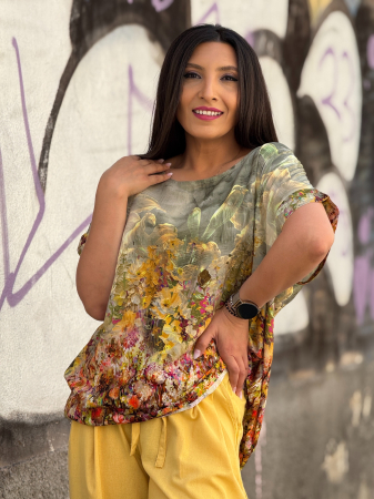 Imbracaminte de dama - Bluza lejera cu imprimeu flori