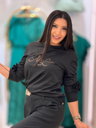 Bluza my luxe cu floare la maneca [0]
