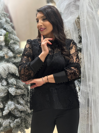 Bluza neagra din dantela [1]