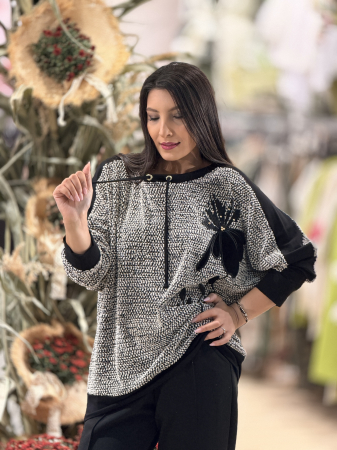 Noutati - Bluza pepita cu imprimeu floare