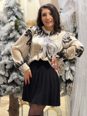 Bluza cu maneca bufanta si buline [1]