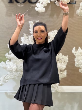 Bluze si camasi - Bluza tricotata pe gat