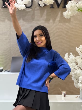 Bluze si camasi - Bluza tricotata pe gat