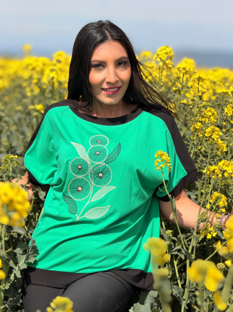Bluza verde cu flori [1]