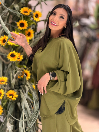 Bluza verde olive cu cordon in talie si maneci largi [5]