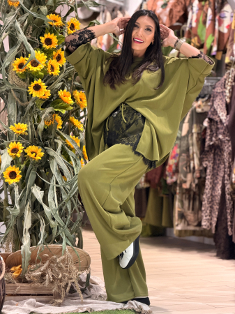 Bluza verde olive cu cordon in talie si maneci largi [6]