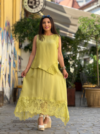 Bluza verde olive cu detalii din dantela [3]