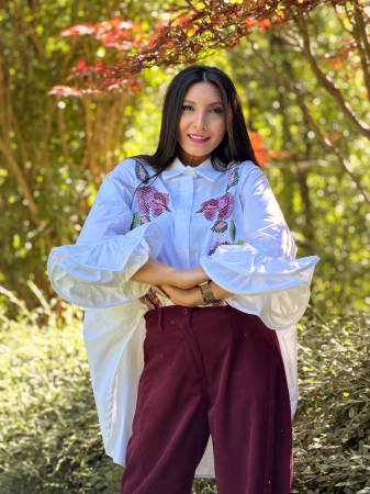 Camasa alba cu broderie florala multicolora [1]