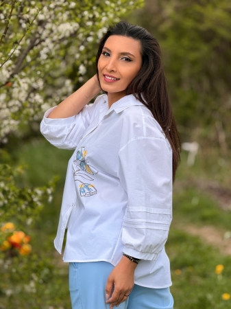 Camasa alba cu nasturi si broderie florala [2]