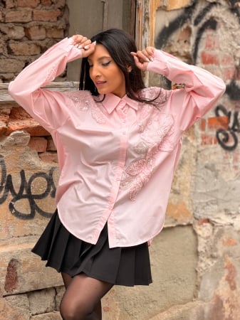 Camasa cu aplicatii florale brodate cu perle si paiete [0]