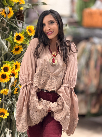Bluze si camasi - Camasa cu broderie si maneca clopot