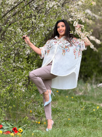 Camasa cu nasturi si broderie florala multicolora tip ornamental [5]