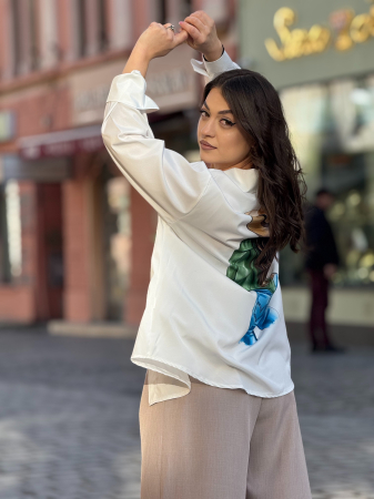 Cămașă damă cu imprimeu feminin și nod frontal [3]