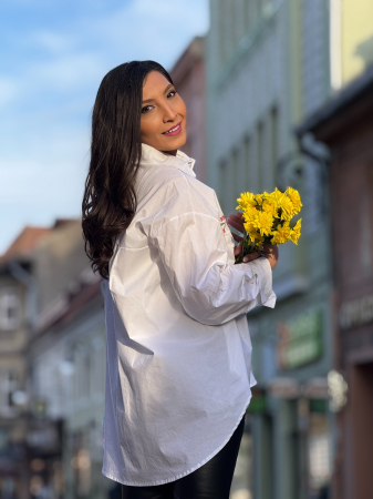 Camasa lejera cu broderii vegetale [3]