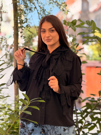 Noutati - Camasa neagra cu dantela si funda