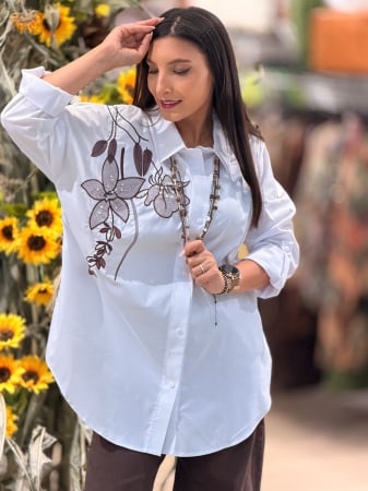 Imbracaminte de dama - Camasa oversize cu imprimeu flori maro cu perlute