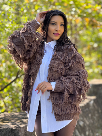 Cardigan tricotat cu franjuri [3]