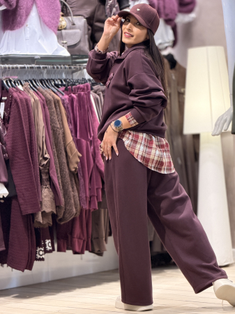 Compleu bordo cu bluza cu fermoar [4]