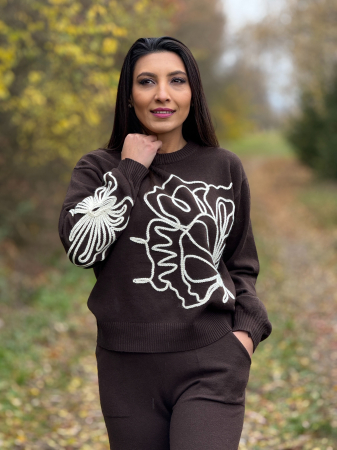 Compleu cu floare mare [4]