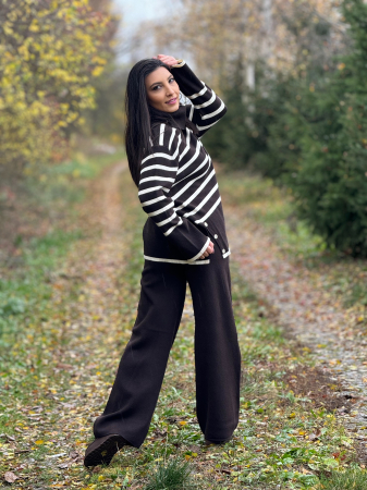 Compleu cu gat inalt si dungi [3]