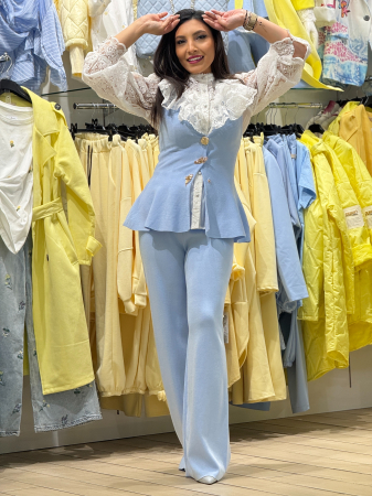 Compleu cu nasturi si decolteu in V [2]