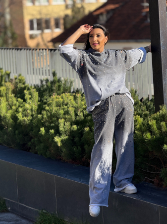 Compleu cu pietre aplicate [1]