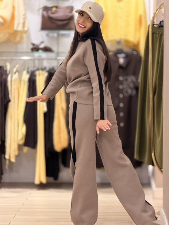 Compleu din tricot cu dungi [1]