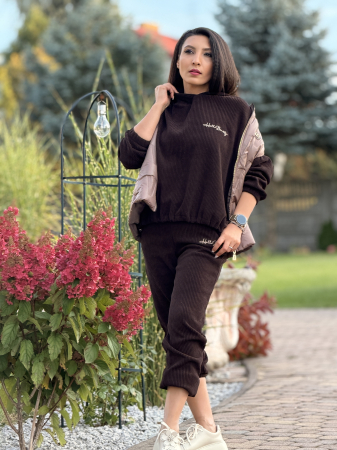 Compleu maro cu bluza cu gluga [5]