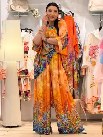 Imbracaminte de dama - Compleu portocaliu  cu pantaloni cu imprimeu picasso