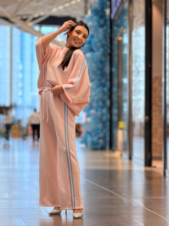 Compleu roz cu dungi [1]