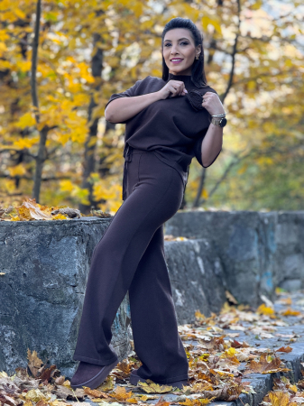 Compleuri si costume - Compleu tricotat cu floare in piept