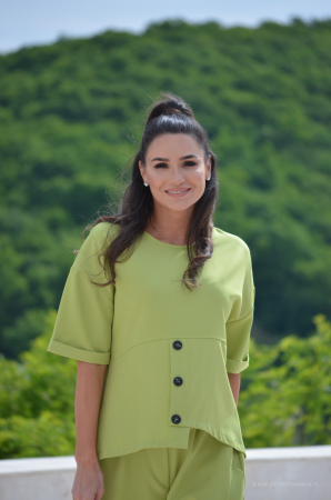 Compleu verde cu bluza cu nasturi [4]