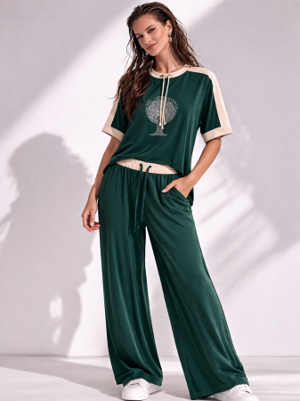 Compleu verde cu imprimeu pietricele [2]