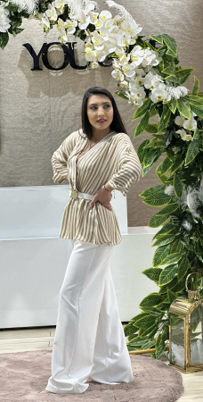 Costum cu bluza cu dungi [2]
