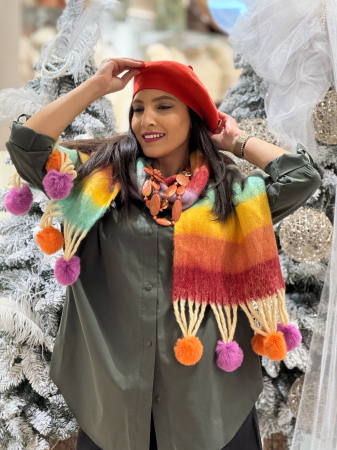 Esarfa colorata cu ciucurei [4]