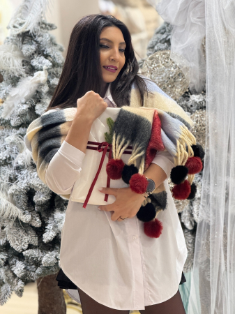 Esarfa colorata cu ciucurei [2]