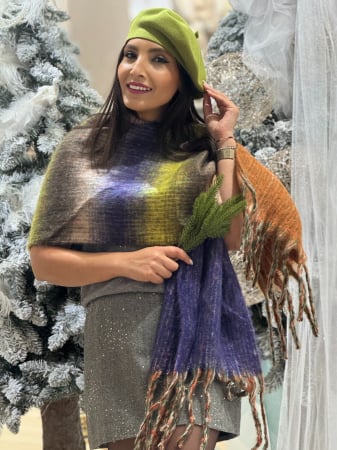 Accesorii de dama - Esarfa colorata cu franjuri