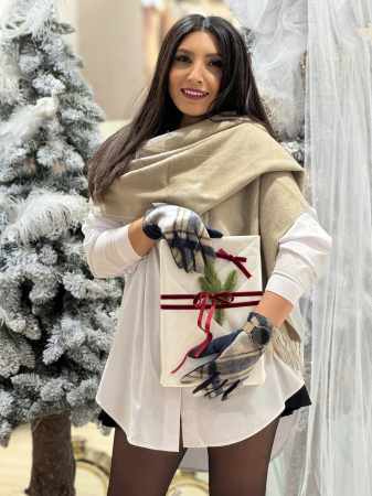 CADOURI DE CRACIUN - Esarfa cu pietricele aplicate