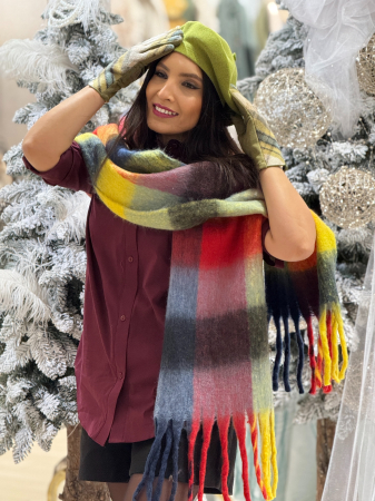 CADOURI DE CRACIUN - Esarfa in carouri cu franjuri